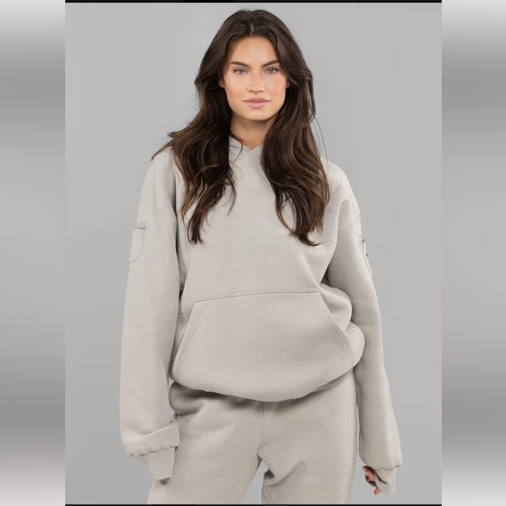 Comfrt Travel Essentials Hoodie - Stone, unisex M